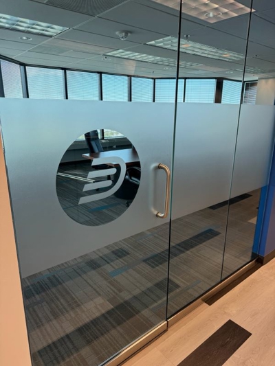 Wall & Window Graphics Photo